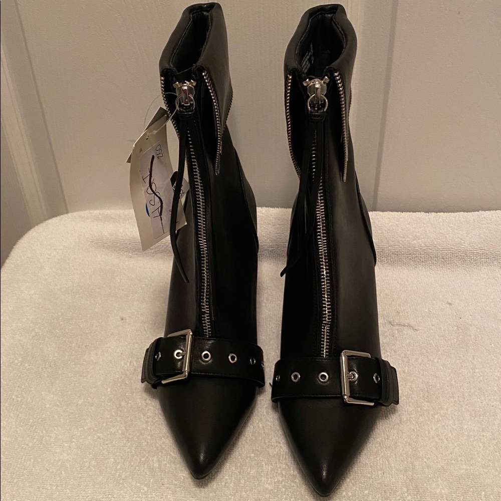 A New Day Black Heeled Boots with Buckle Detail…size 7 - Picture 2 of 7